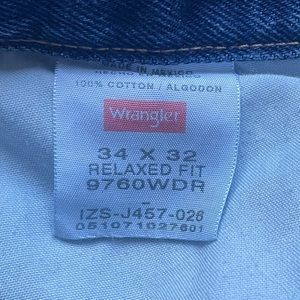 relaxed fit wrangler baggy jeans